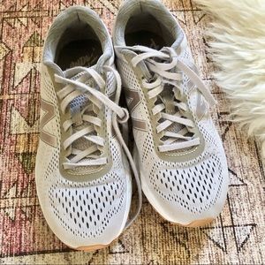 New balance Arishi foam running shoes